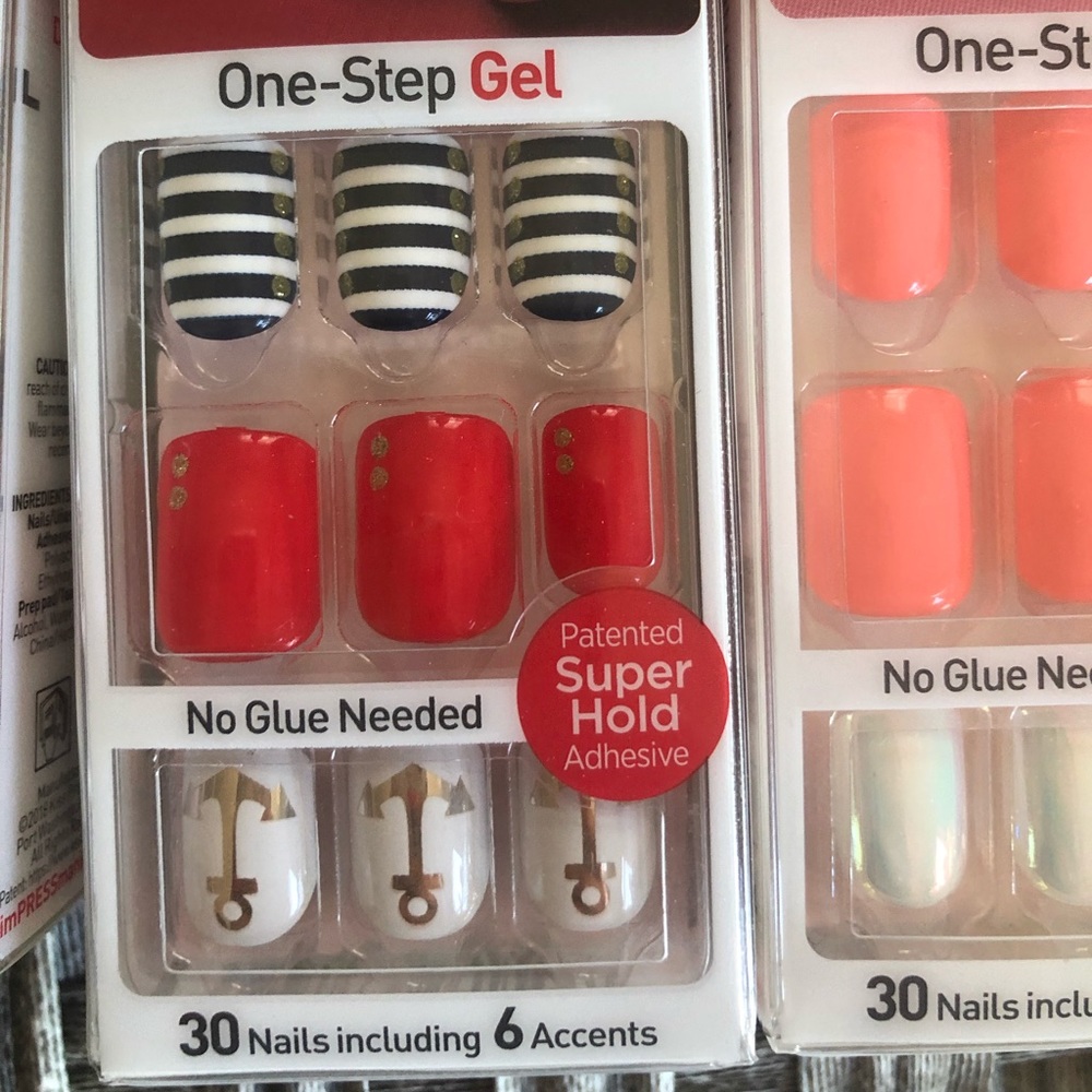 Impress press on nails